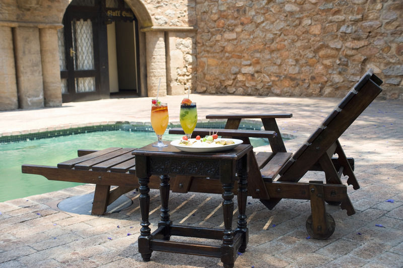 Nesbitt Castle Hotel Bulawayo Eksteriør billede